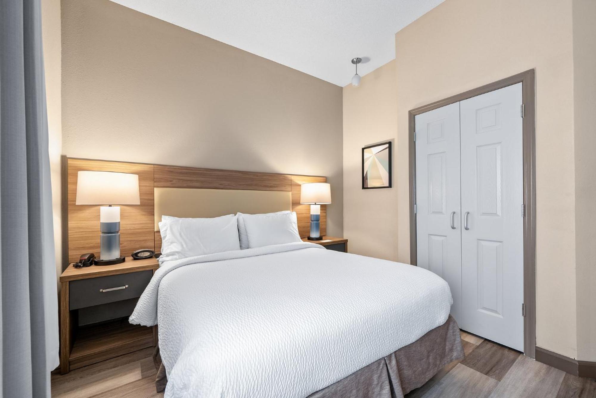 Candlewood Suites Bordentown-Trenton By Ihg Экстерьер фото