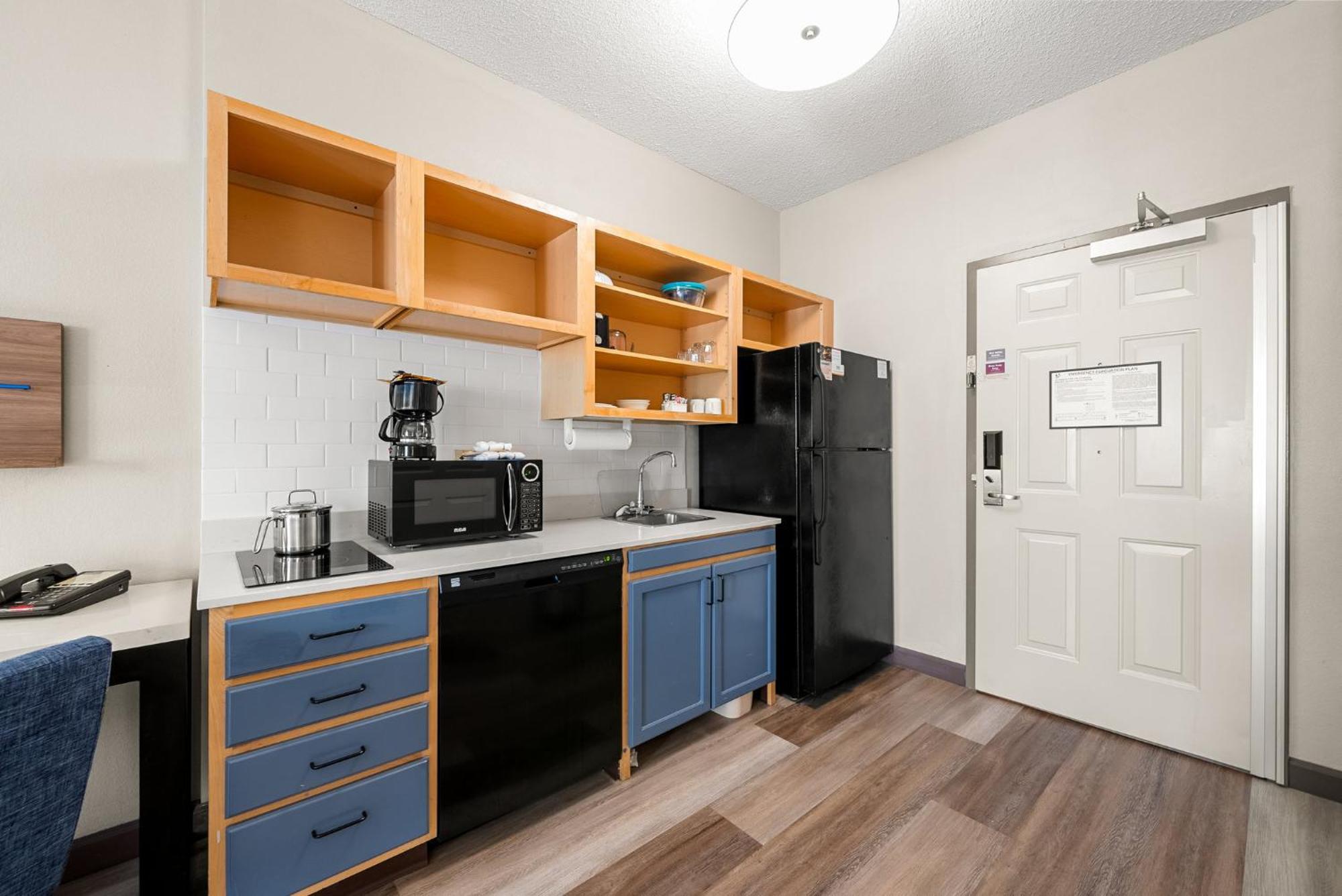 Candlewood Suites Bordentown-Trenton By Ihg Экстерьер фото