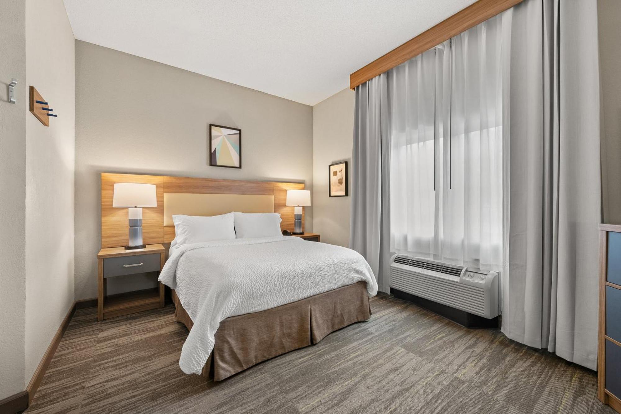 Candlewood Suites Bordentown-Trenton, An Ihg Hotel Экстерьер фото