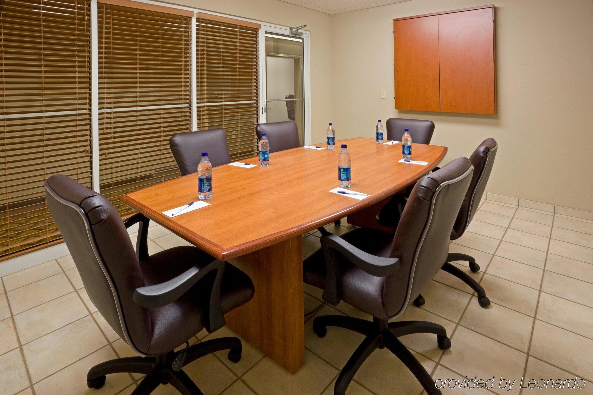 Candlewood Suites Bordentown-Trenton By Ihg Экстерьер фото